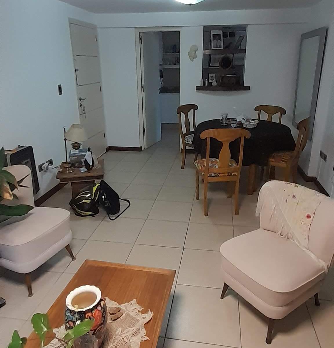 Departamento 2 Dorm., Cochera en Bombal Sur Sobre Roque Saenz Peña 3