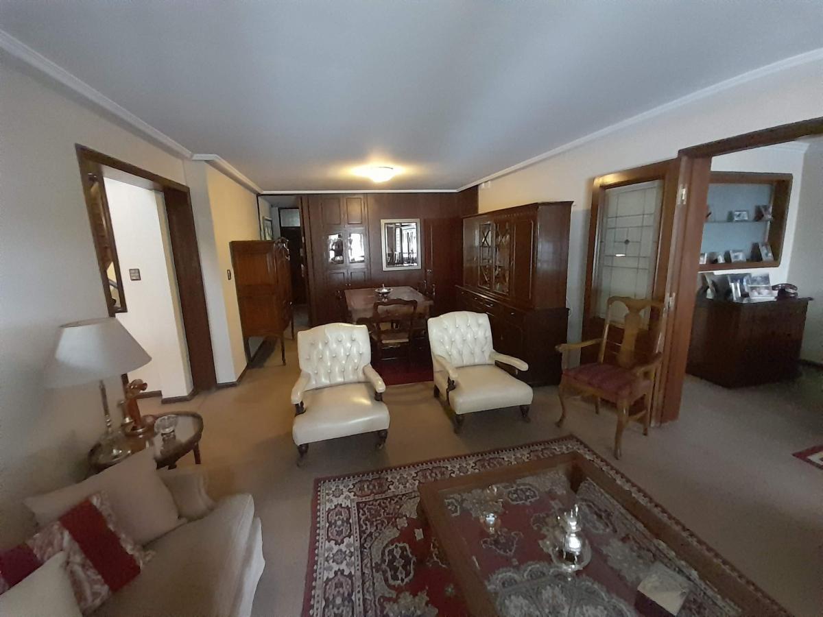 Casa de Categoria en Alto Dorrego 3
