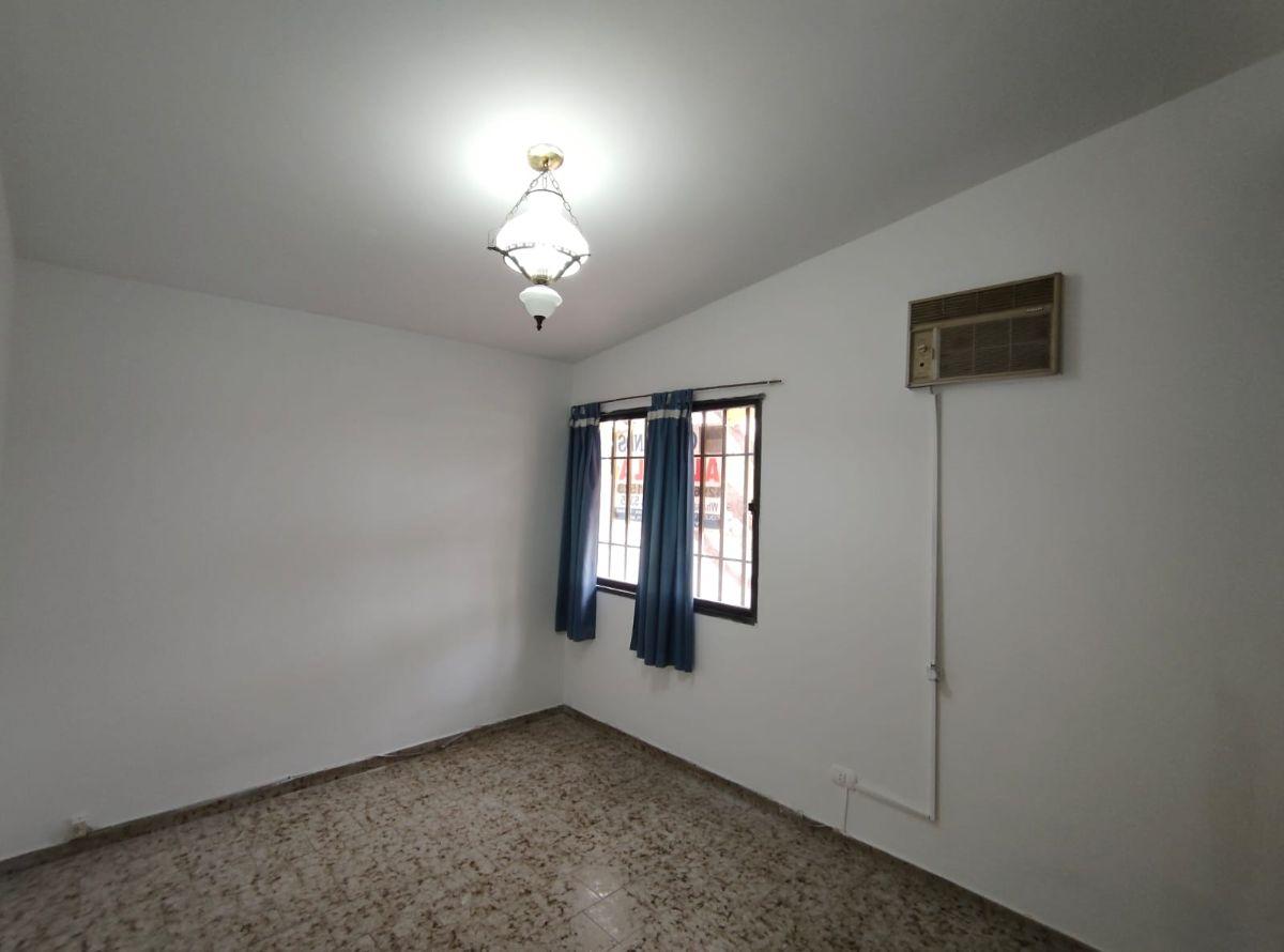 Foto de Casa en alquiler de 4 dormitorios en Barrio Cementista, imagen 4