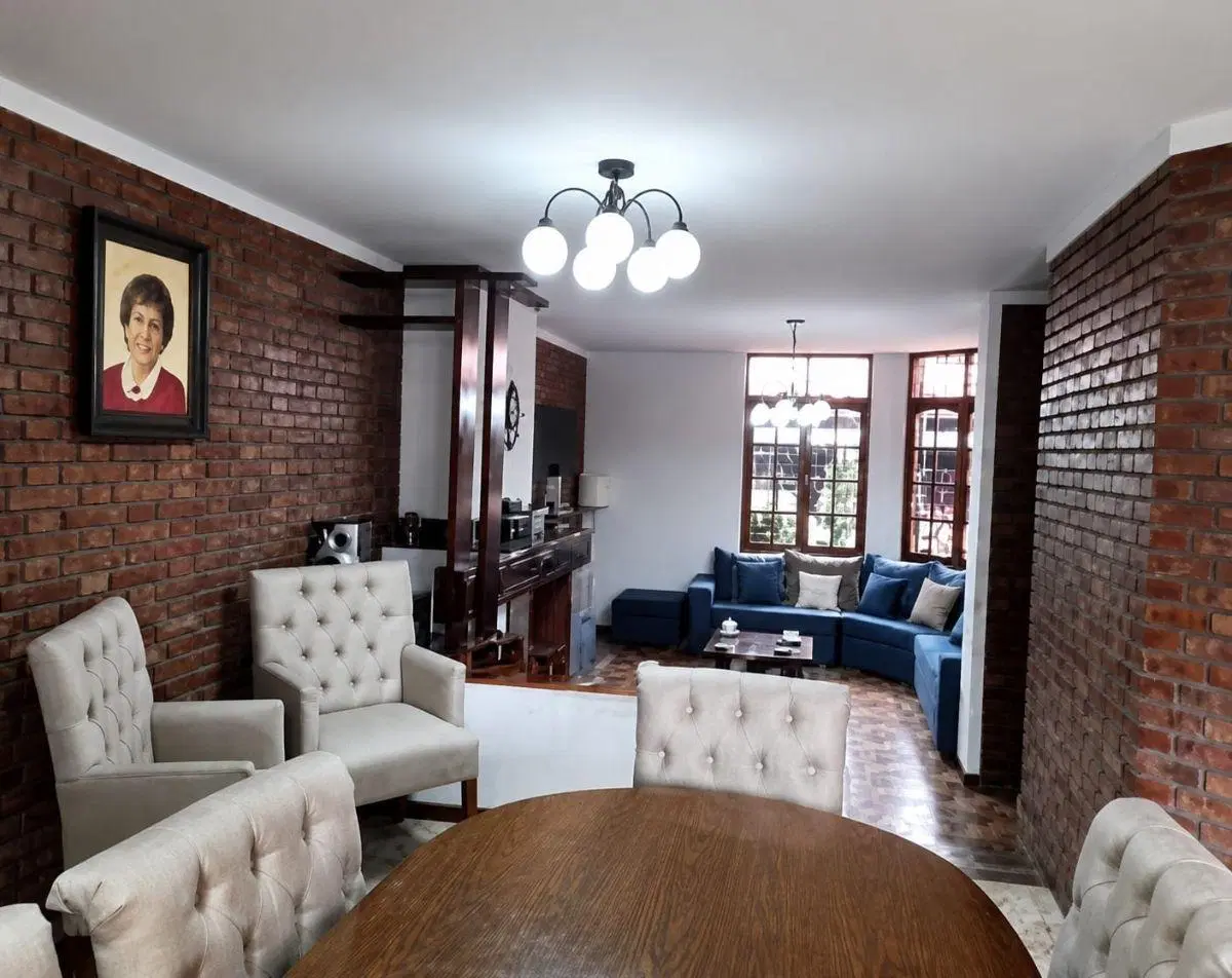 Casa en venta de 4 dormitorios en Ciudad de Mendoza 3