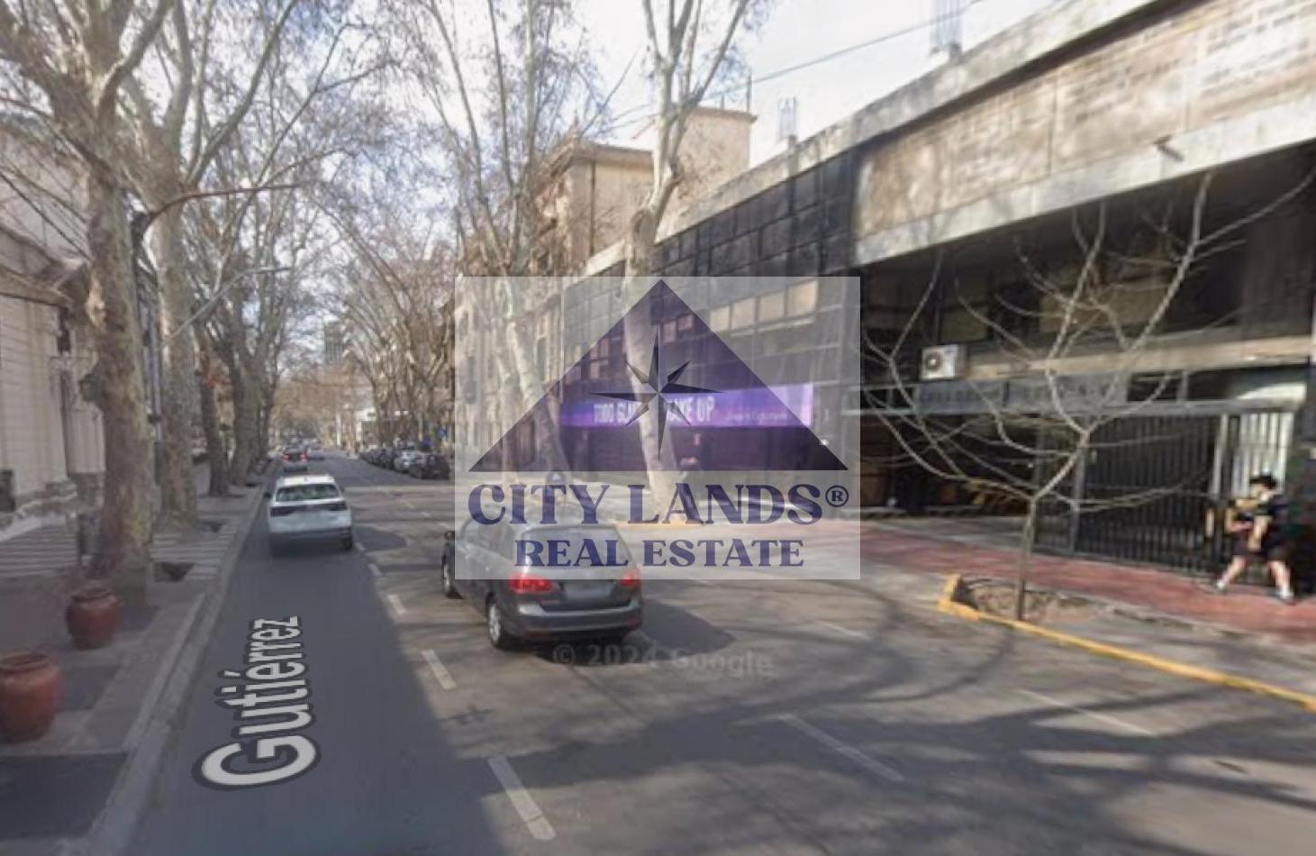 Foto de Cochera amplia en venta en la Ciudad de Mendoza, imagen 5