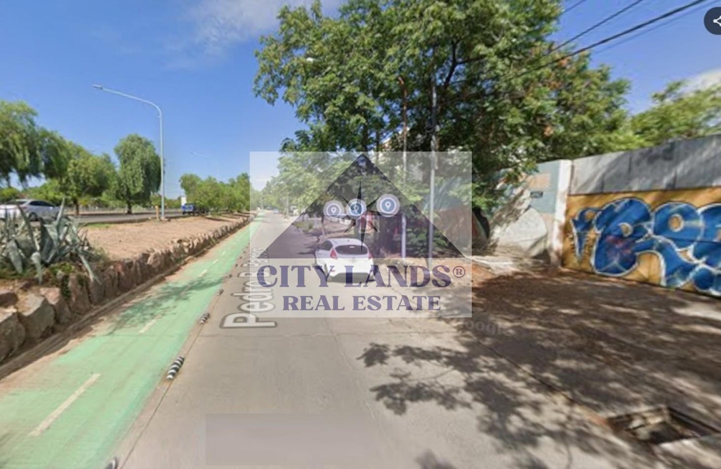 Foto de Excelente lote en venta de 840 m² con doble acceso - Ubicacion, imagen 1