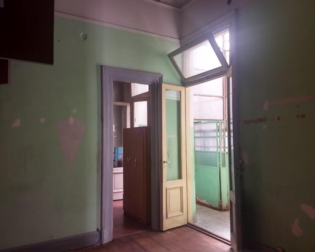 Departamento 6 Ambientes. | Pasteur 594 4