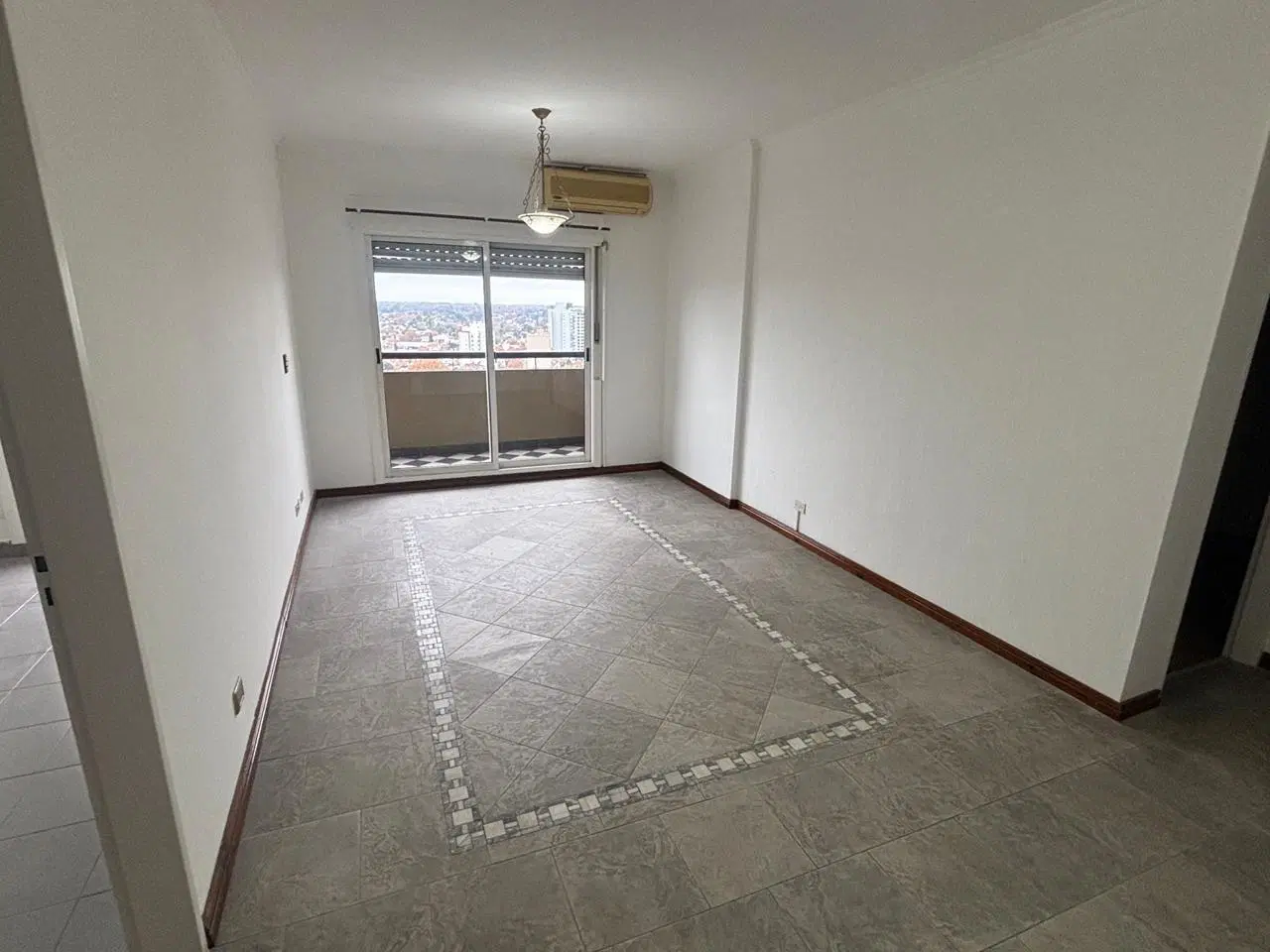 Departamento 3 ambientes. | ALMIRANTE BROWN 2939 4