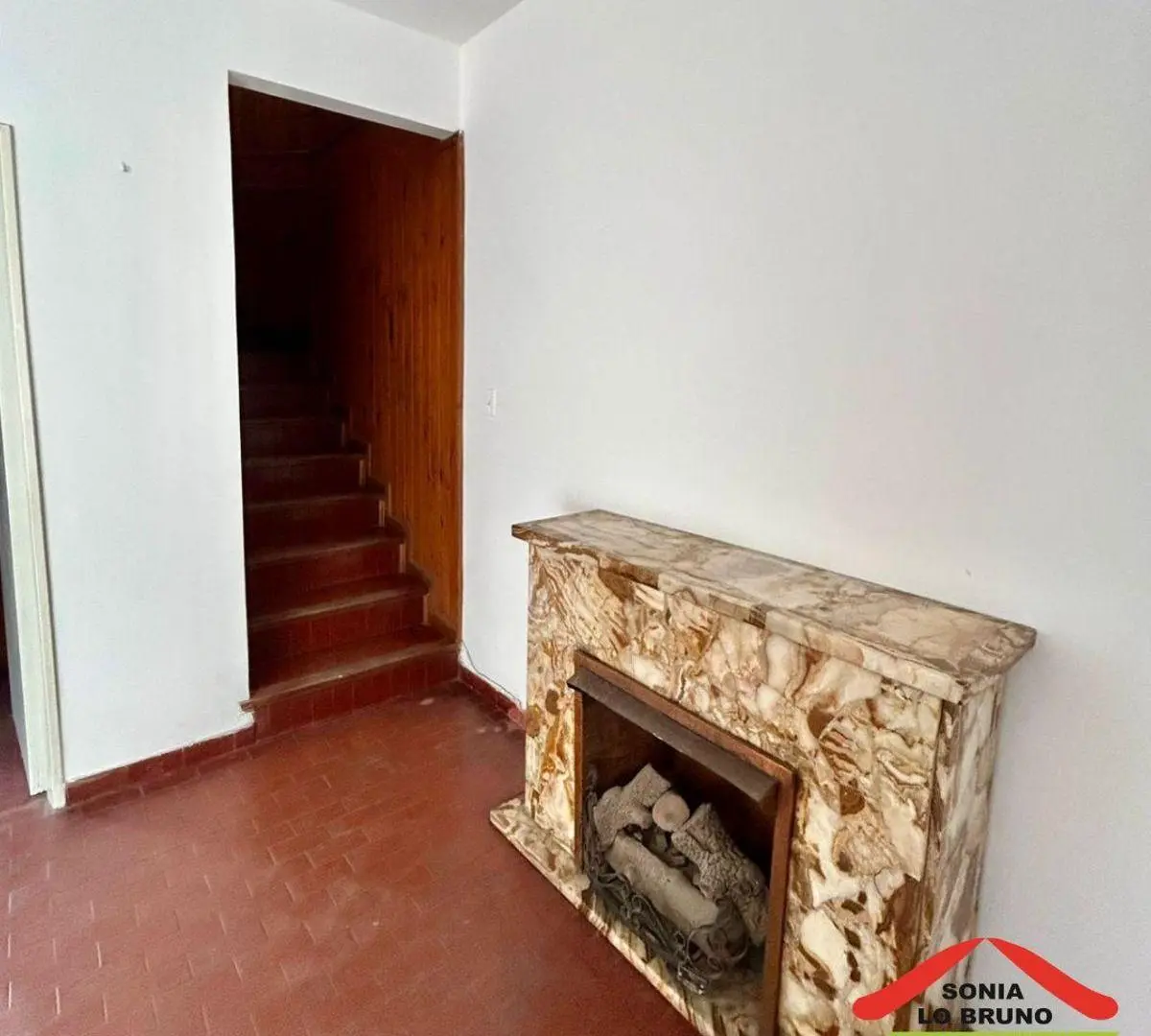 Dúplex 3 ambientes con cochera en venta - Moreno centro, lado Sur. 5