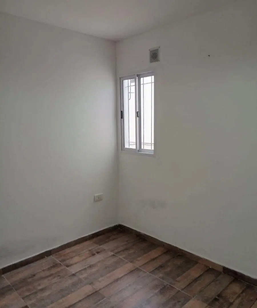 Alquiler, departamentoTres ambientes en planta baja, Paso del Rey Norte !! 5