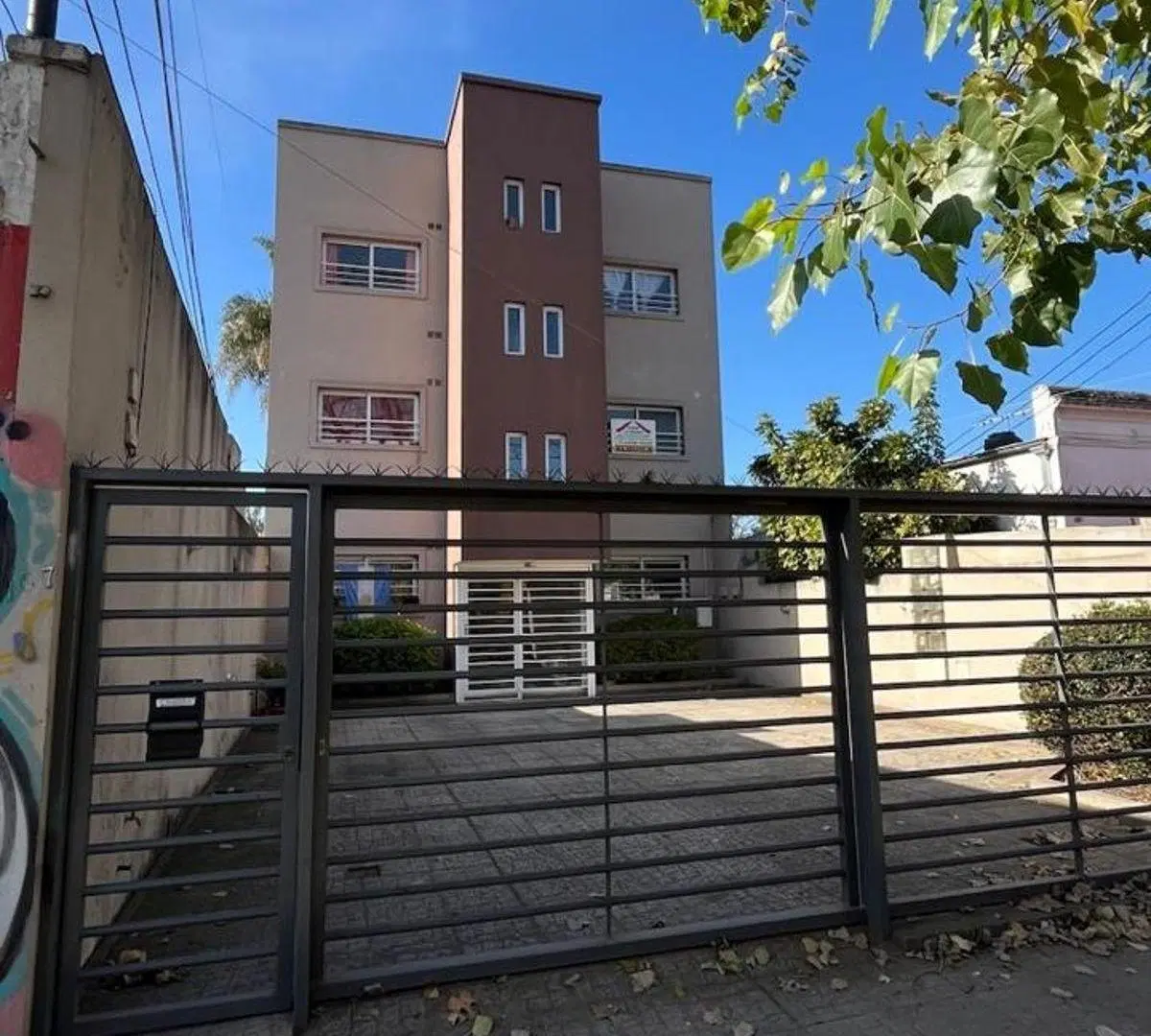 DEPARTAMENTO 2 AMBIENTES EN MERLO CENTRO (LADO NORTE) 3