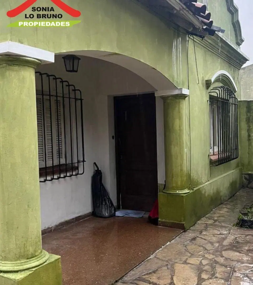 CASA PH 4 AMBIENTES EN PASO DEL REY CENTRO (LADO SUR) 4