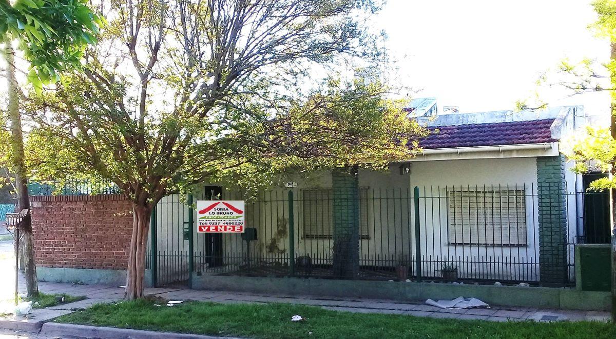 Foto de CHALET con cochera + DEPARTAMENTO EN PASO DEL REY CENTRO., imagen 1