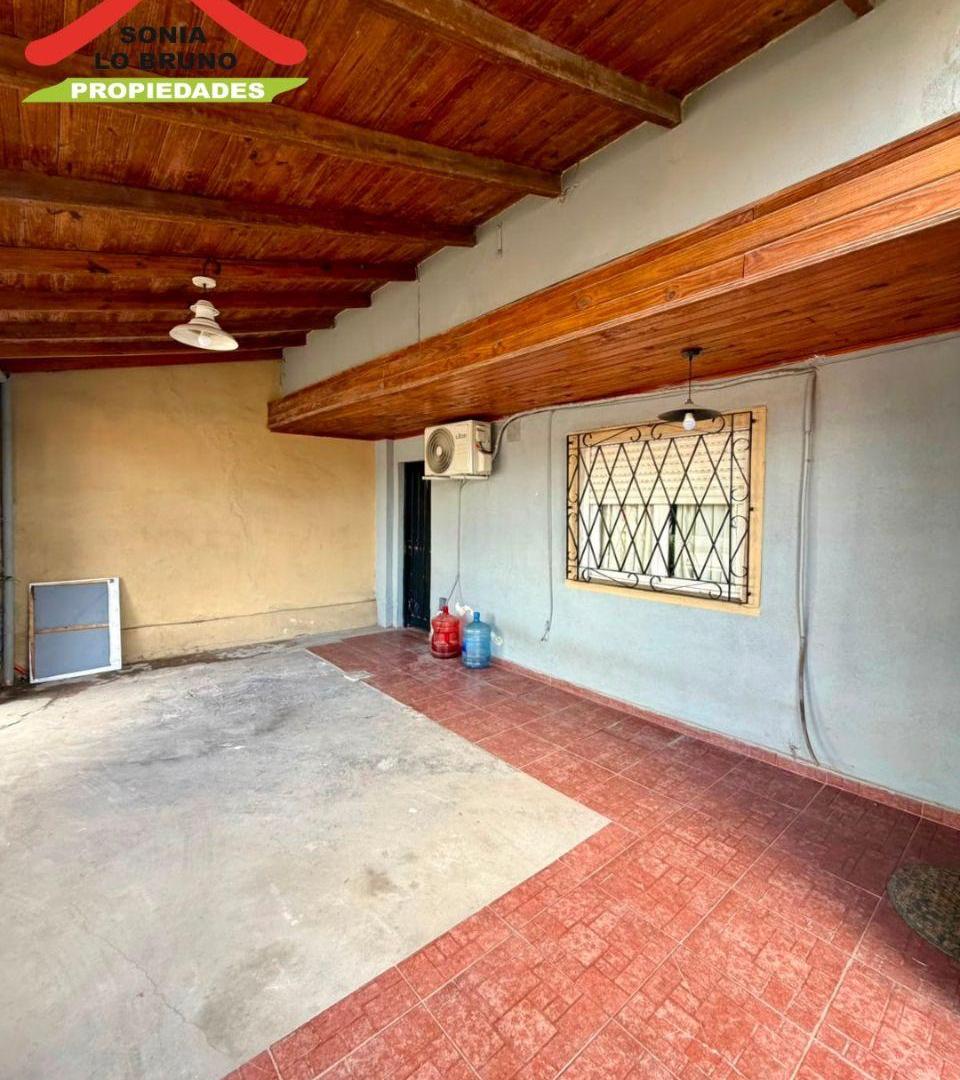 Foto de Excelente propiedad multifamiliar ubicada sobre Sucre, entre San Martín, imagen 3