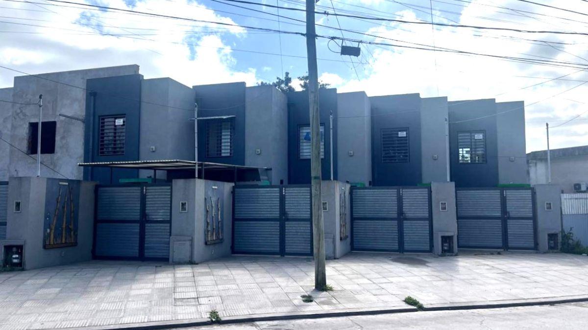 Foto de HERMOSO DÚPLEX DE 3 AMBIENTES CON COCHERA EN PASO DEL REY CENTRO LADO, imagen 5