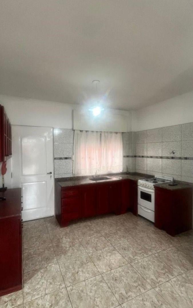 Foto de Casa tres ambientes en Merlo, lado Norte., imagen 2