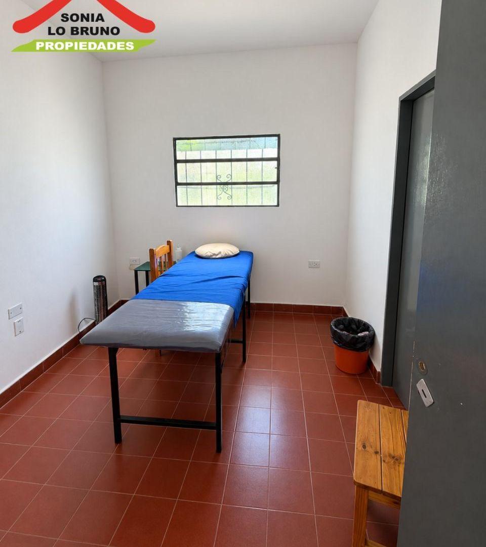 Foto de ALQUILER - PROPIEDAD APTA COMERCIAL, PROFESIONAL O VIVIENDA., imagen 4