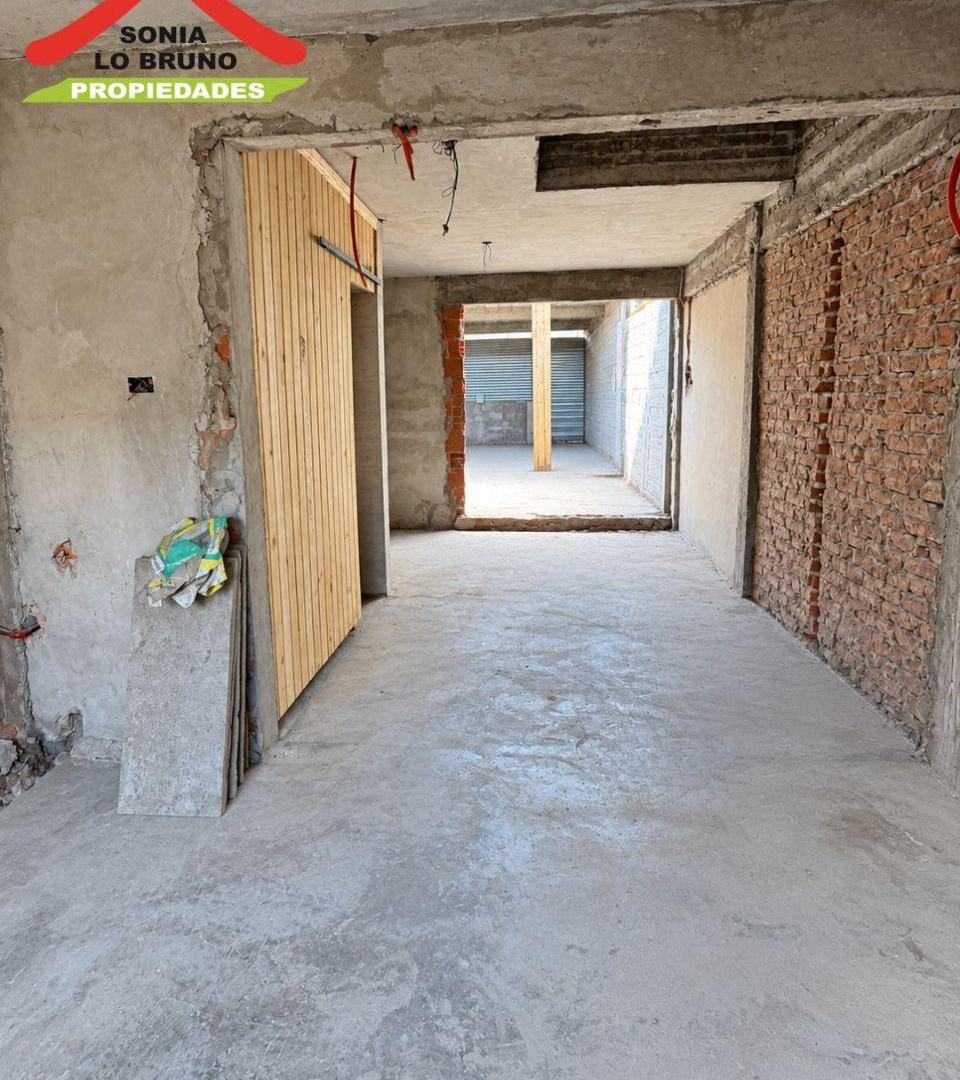 Foto de LOTE CON MEJORAS LOCAL Y VIVIENDA EN EXCELENTE UBICACIÓN, imagen 2