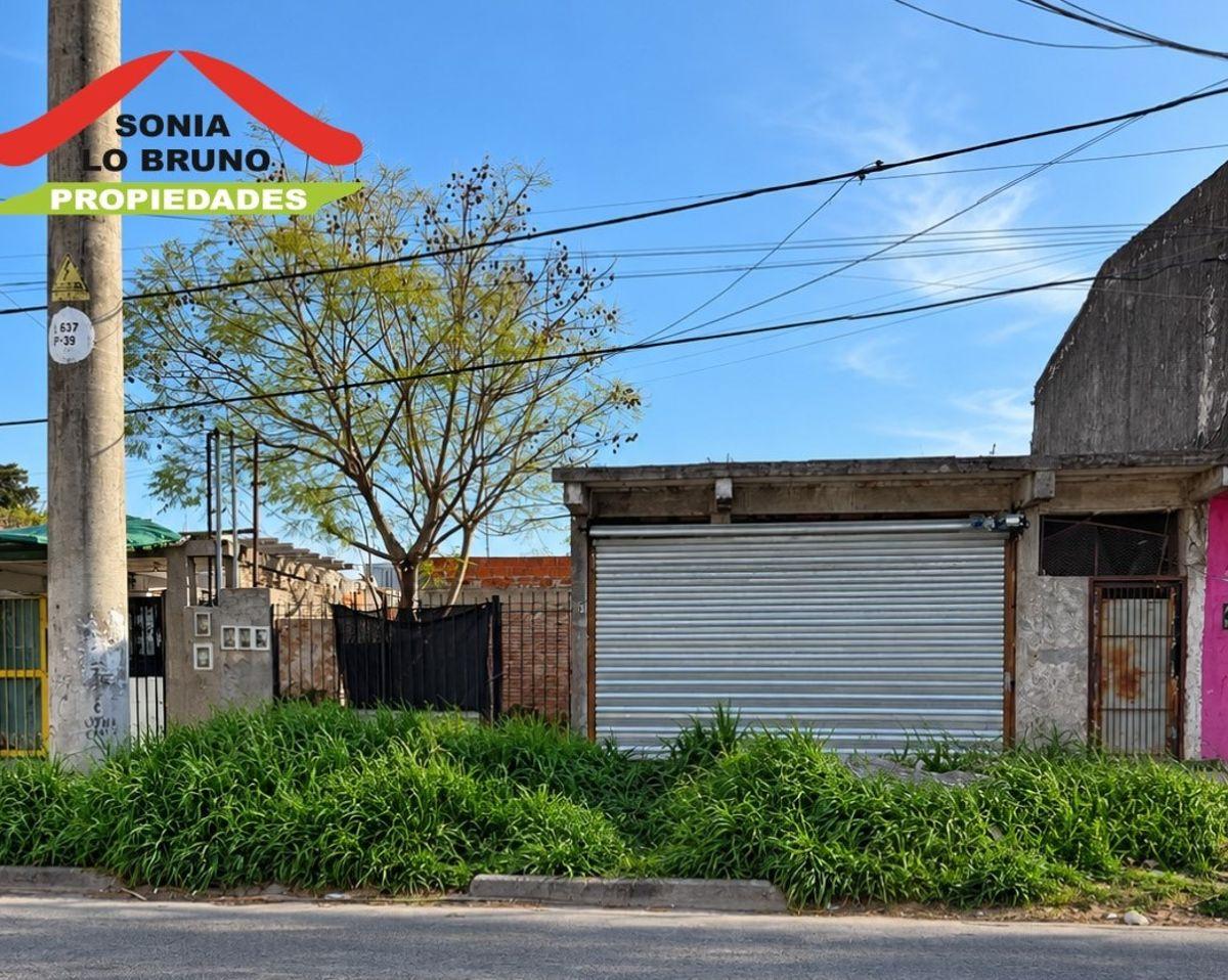 Foto de LOTE CON MEJORAS LOCAL Y VIVIENDA EN EXCELENTE UBICACIÓN, imagen 1