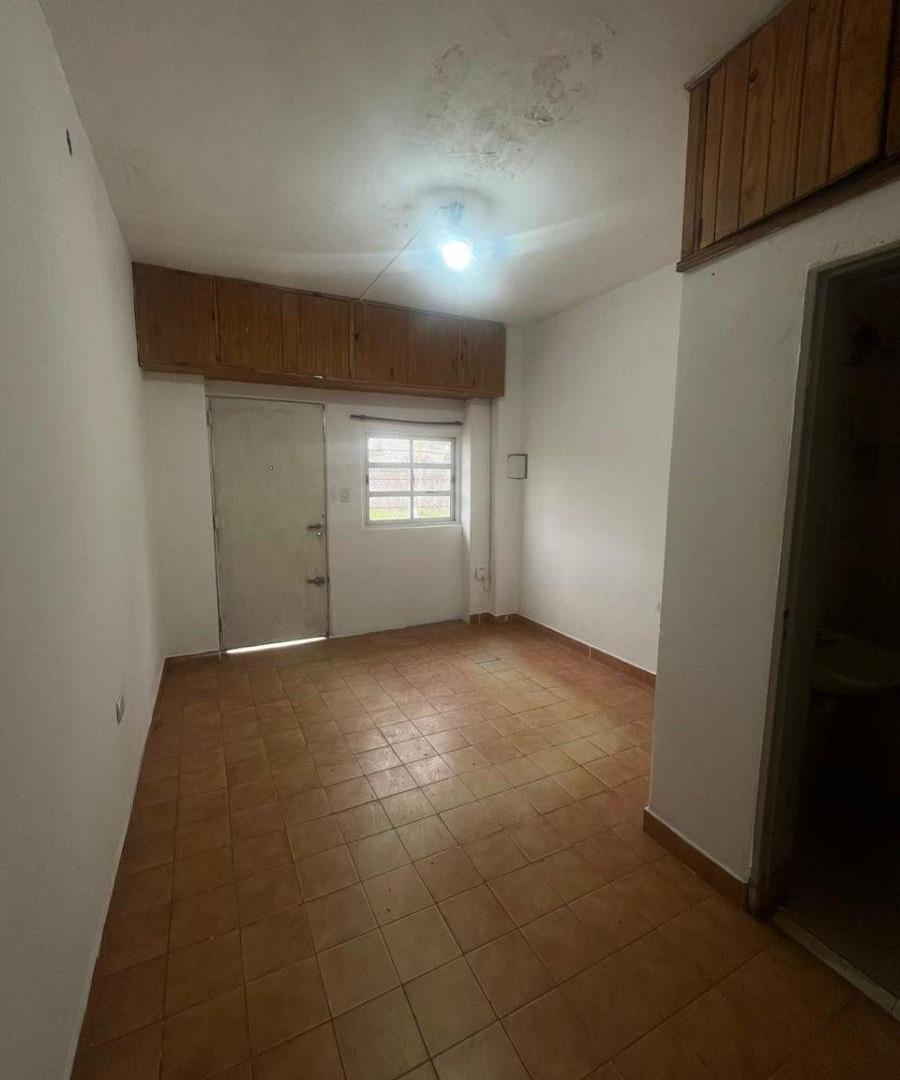 Foto de Departamento monoambiente en Paso del Rey centro., imagen 5