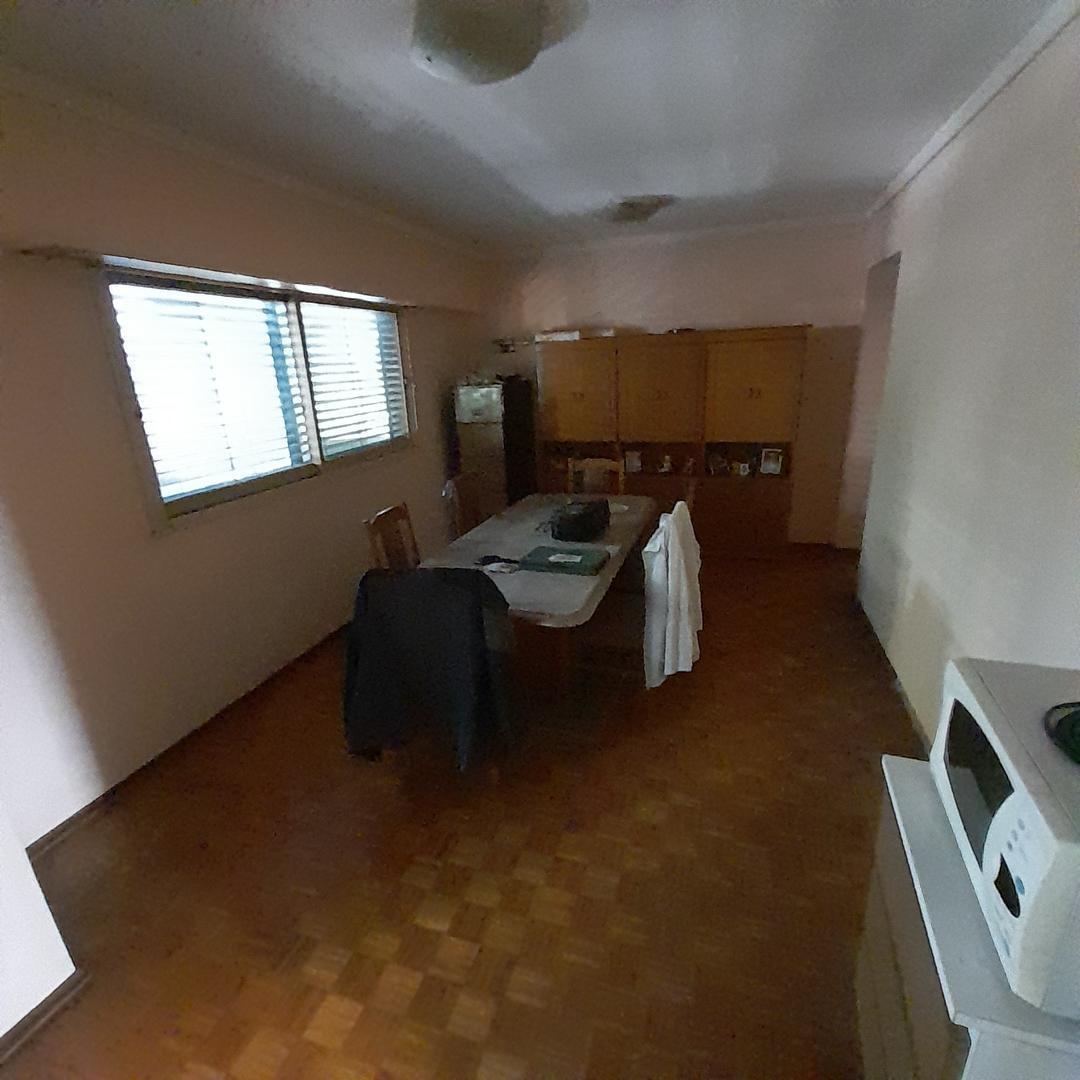 Piso 4 Amb C/ Dep - Frente C/cochera Cub y Bcon Corrido 1