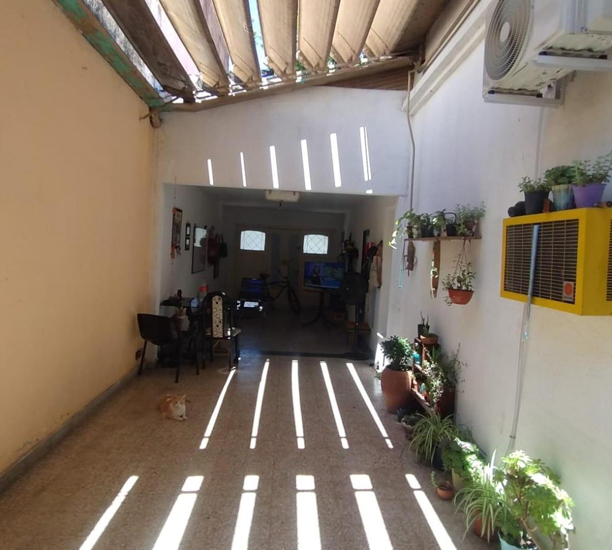 Casa Lote Propio 3 Amb. con Garage, Patio y Terraza 1