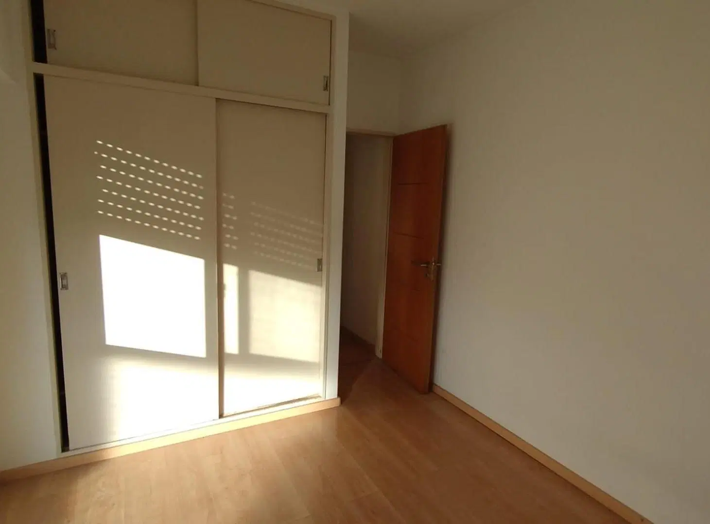 DEPARTAMENTO 2 AMB. FRENTE C/ BALCON  - APTO PROFESIONAL 2