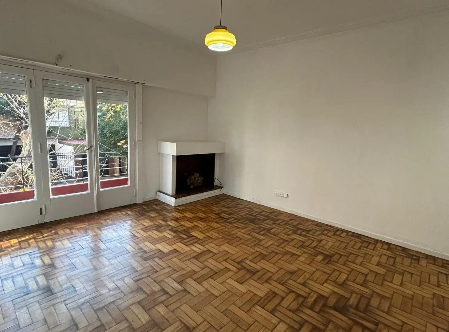 PISO UNICO 3 AMB FRENTE C/ BALCON – TERRAZA PROP. C/PARRILLA 2