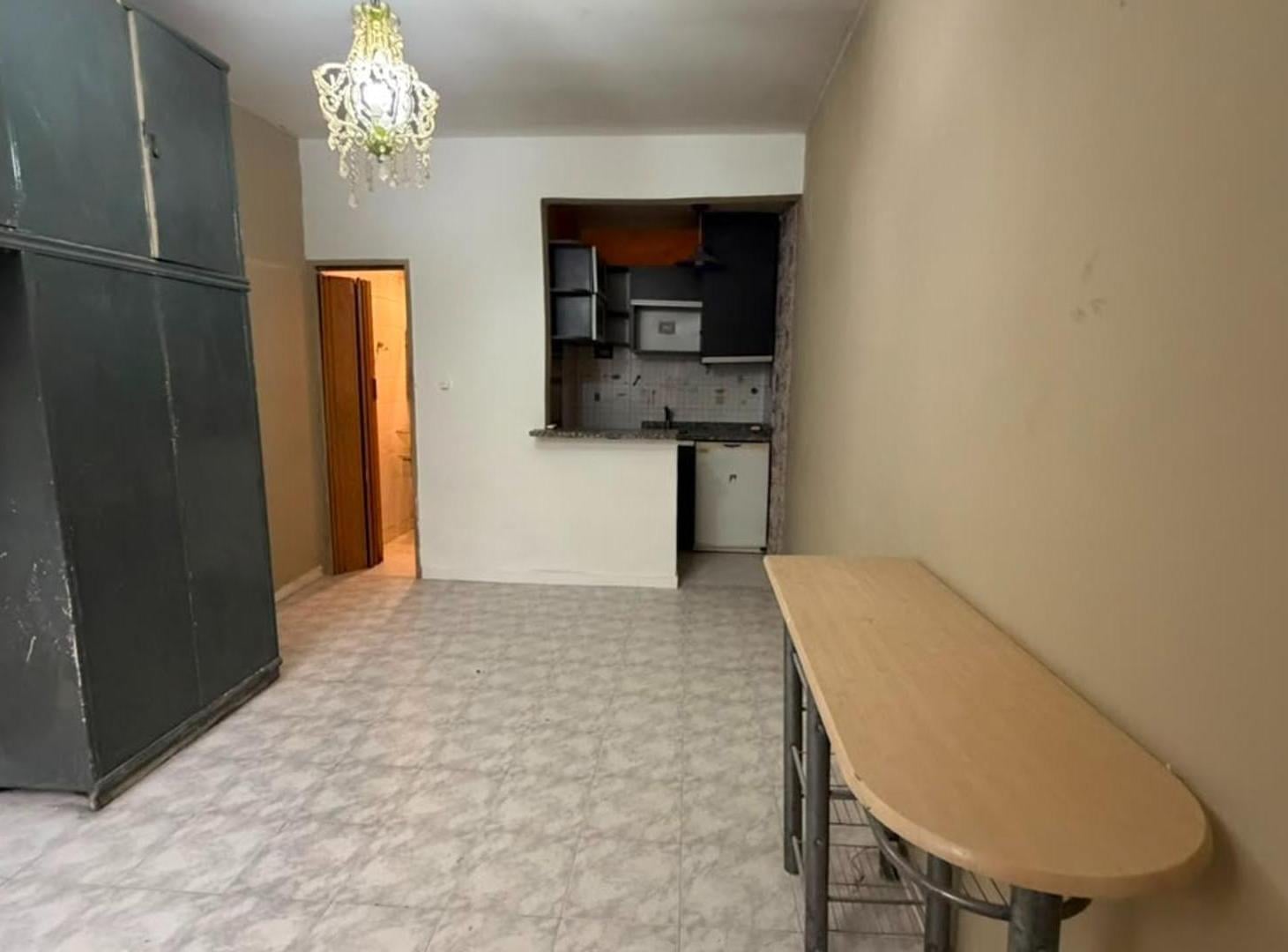 Foto de DEPARTAMENTO MONOAMBIENTE INTERNO 1° PISO POR ESCALERA, imagen 1