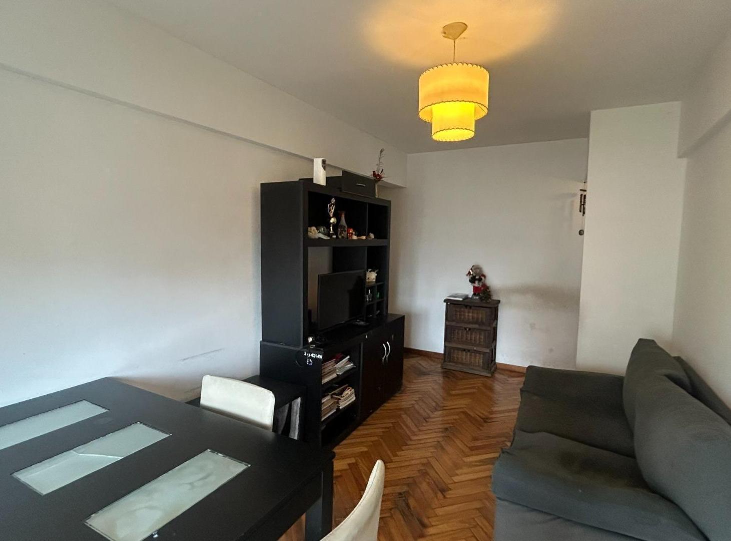 Foto de DEPARTAMENTO 3 AMBIENTES AL CONTRAFRENTE CON BALCON, imagen 5