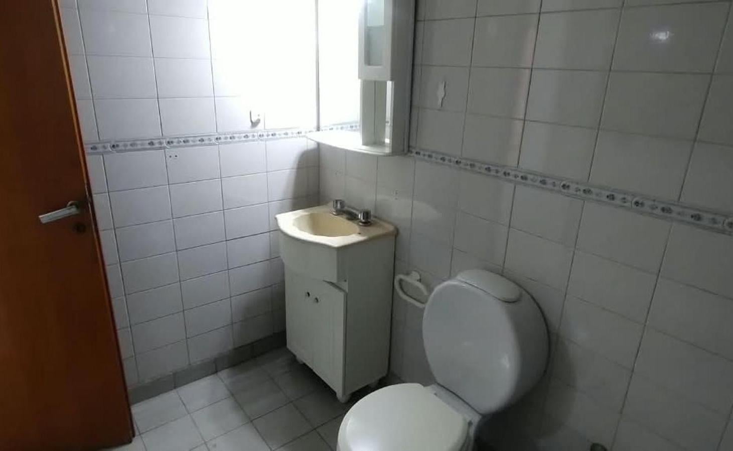 Foto de DEPTO 2 AMBIENTES PLANTA BAJA AL FRENTE, imagen 5
