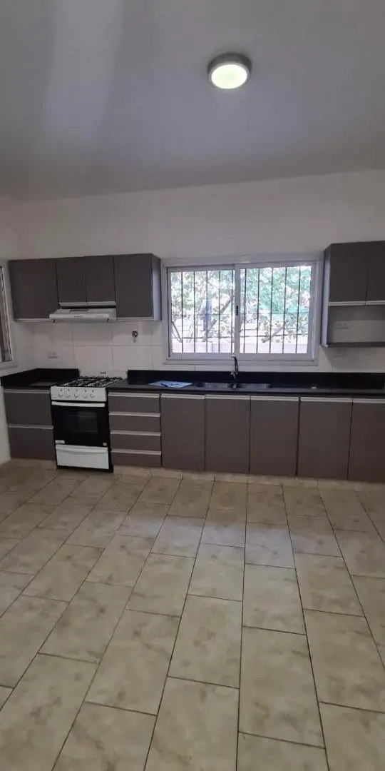 Departamento de 55 m² con 2 dormitorios en alquiler en Ciudadela 5
