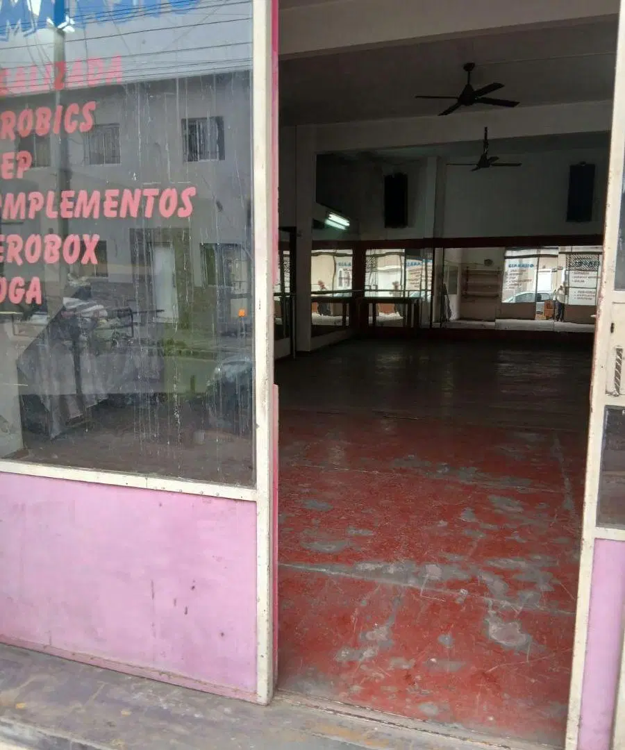 Local comercial de 66 m² en alquiler en Ciudadela 4