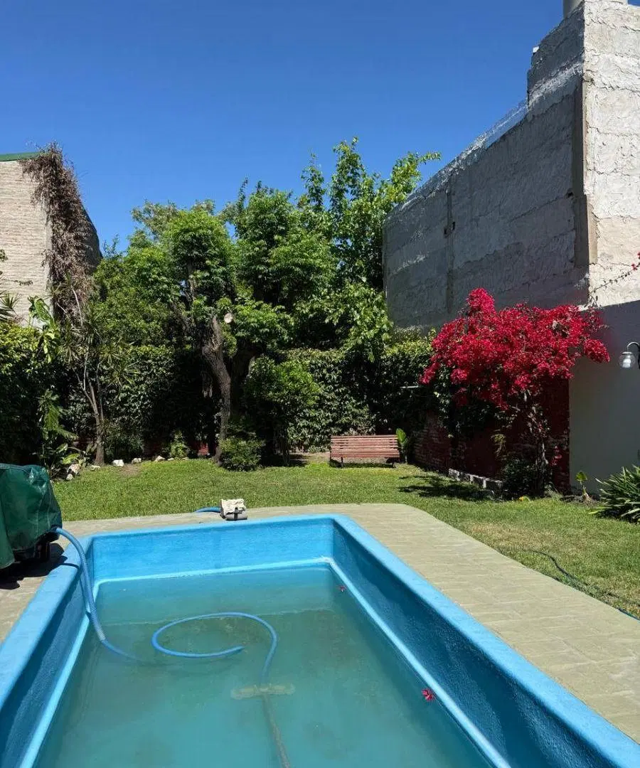 Casa de 390 m² con 3 dormitorios en venta en Ciudadela 2