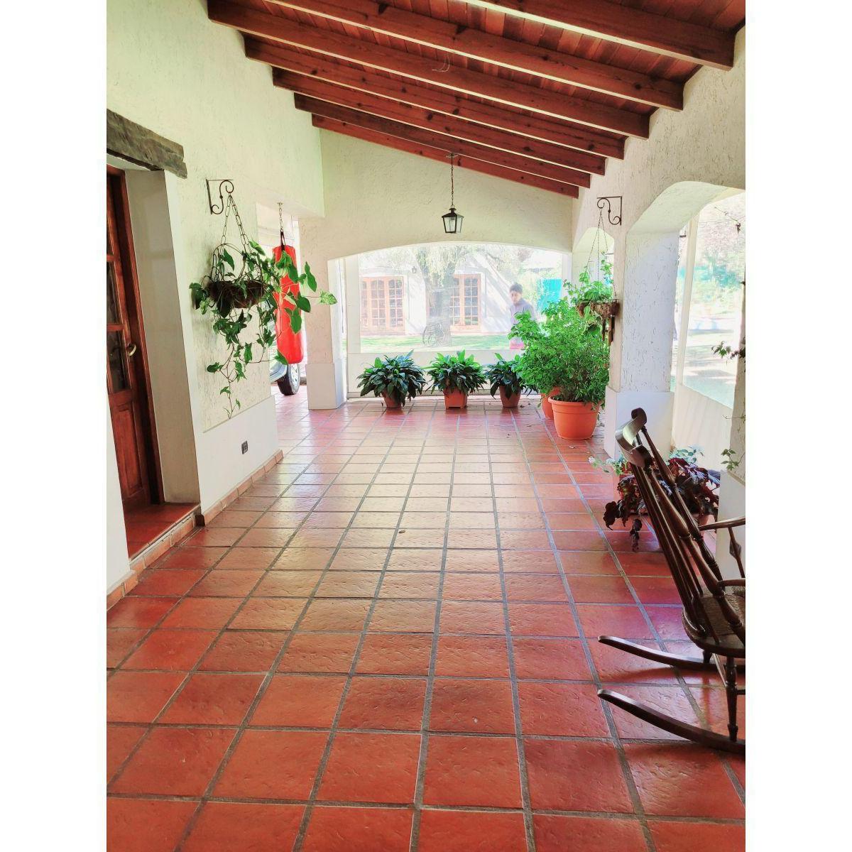 El Bosque 4 Dorm 4 Baños Casa en Venta 2