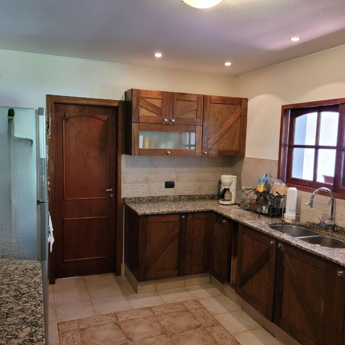 El Bosque 4 Dorm 4 Baños Casa en Venta 5