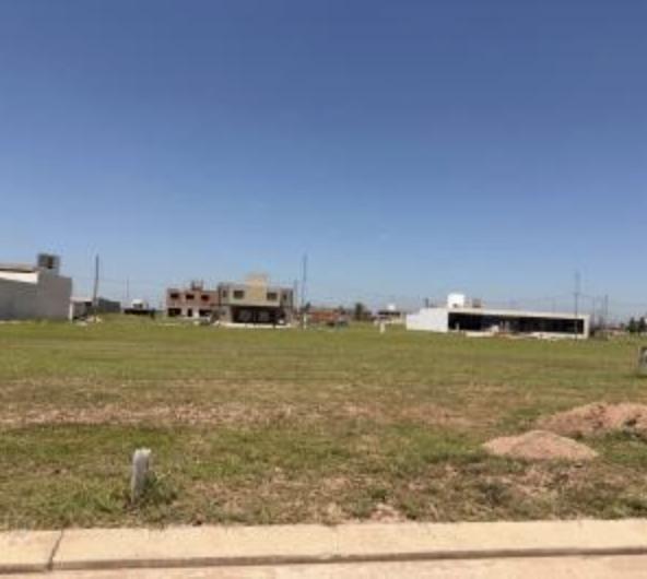 Foto de TERRENO APTO DUPLEX ZONA DOCTA (DAKOTA), imagen 3