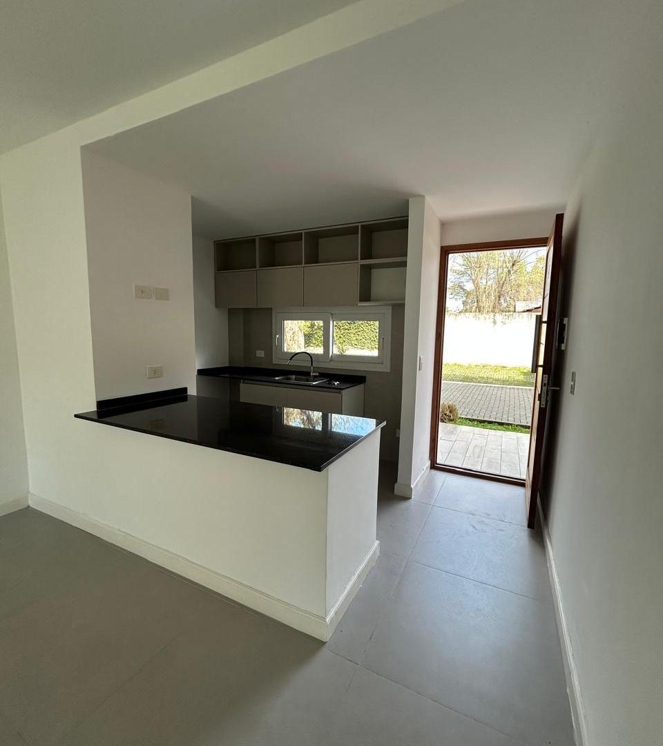 VENTA, DEPARTAMENTO A ESTRENAR DE 3 AMBIENTES, SARAVA VILLAGE