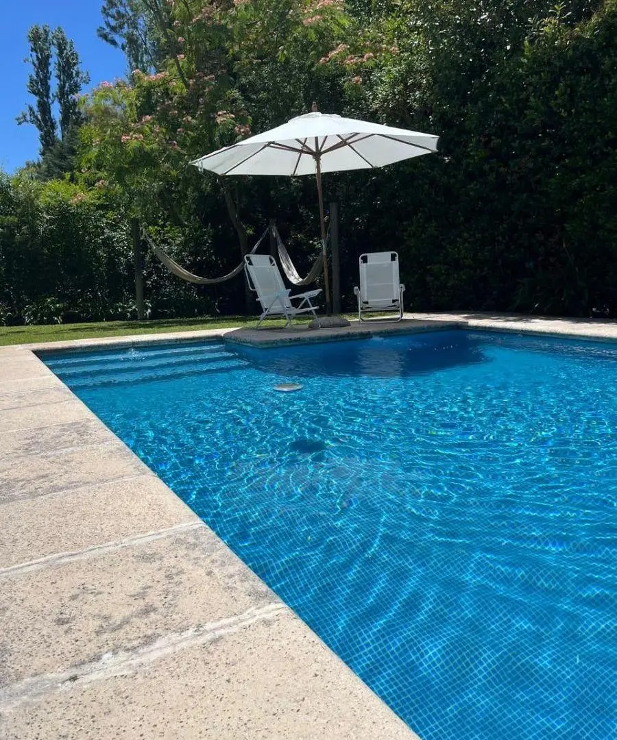Casa en Alquiler anual con muebles, Saint Matthews pilar 2