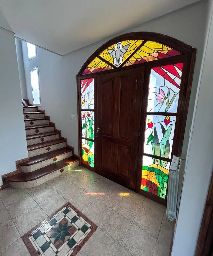 CASA EN ALQUILER ANUAL, CUATRO DORMITORIOS Y ESCRITORIO, SAINT MATTHEWS, PILAR 3