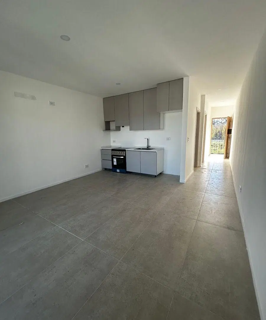 OPORTUNIDAD, VENTA, 2 AMBIENTES CON BALCÓN Y PARRILLA, CHIC VILLAGE, PILAR 2