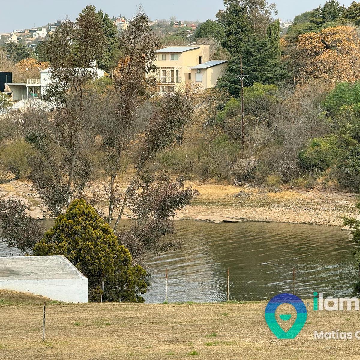 23,5 m de Costa Al Lago San Roque con Agua Permanente Para Embarcaciones 4800 m² 4