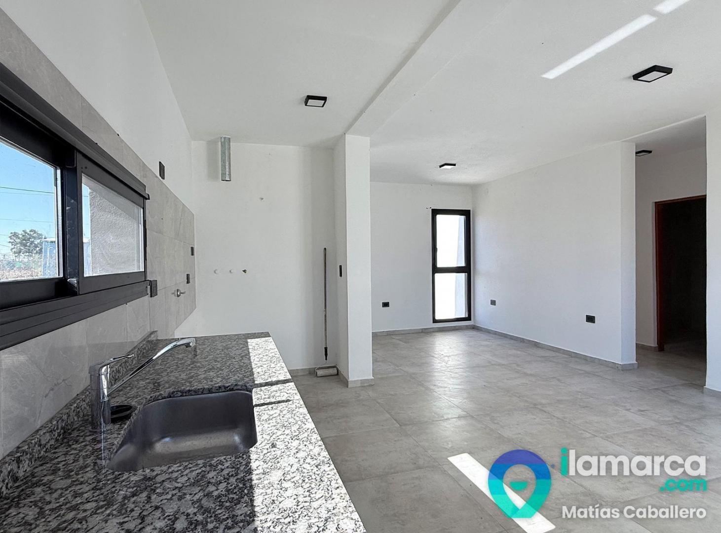 Casa a estrenar en Altos de la Colina, Colonia Tirolesa - 2 dorm. planta baja