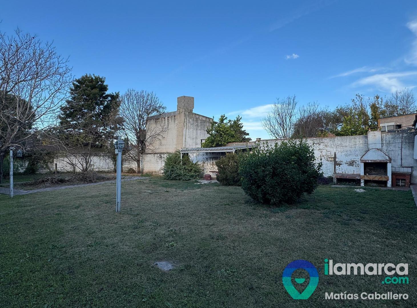 Casa en Alquiler en Unquillo con Amplio Parque y Ubicación Estratégica