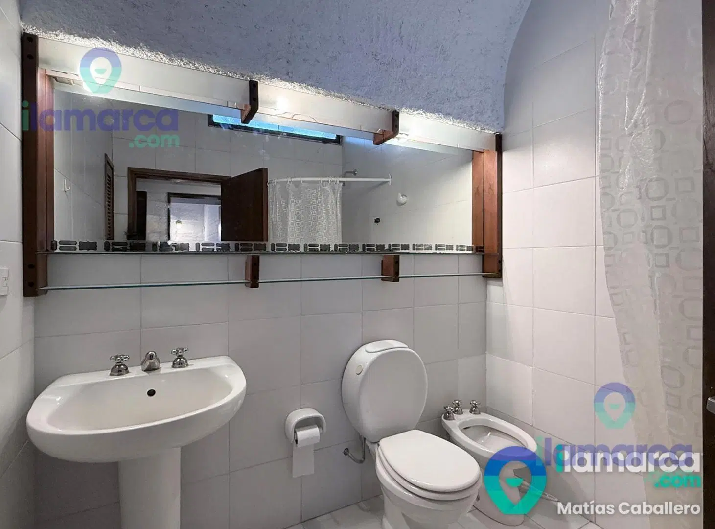 Casa en Venta y Alquiler en Urca, Amplio Terreno, Pileta y Excelente Entorno Residencial 2