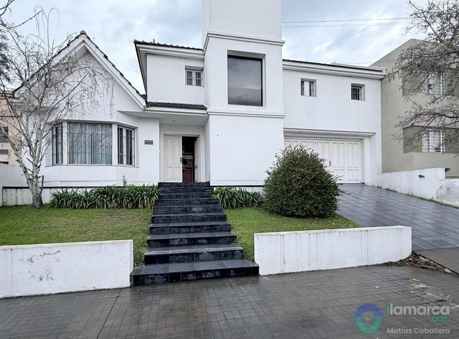 Foto de Casa en Venta en Urca, Córdoba | 3 Dormitorios, Pileta y 844 m² de, imagen 1