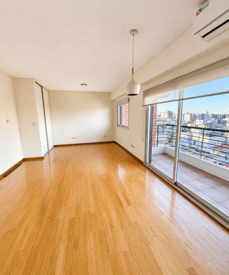 Excelente monoambiente c/ balcon, cochera . amenities