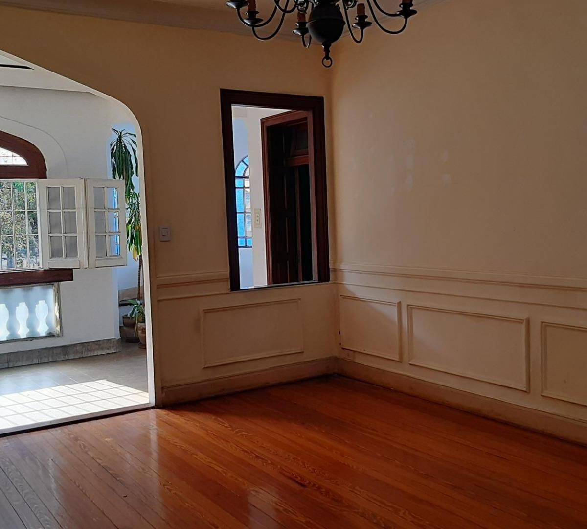 PH 6 Ambientes en Venta, Villa Urquiza / Doho 2