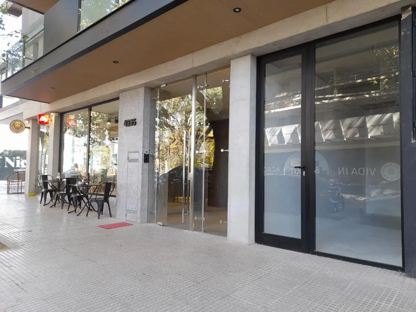 Local en Alquiler en Villa Urquiza, Doho 5