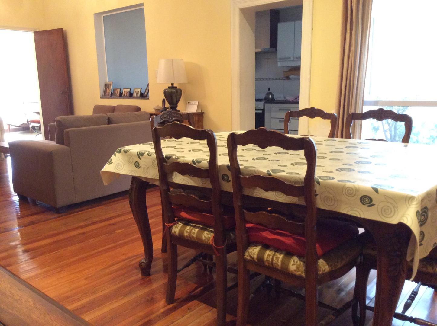 Foto de Casa 6 amb, Patio Terraza, En Venta, Villa Ortuzar, imagen 2