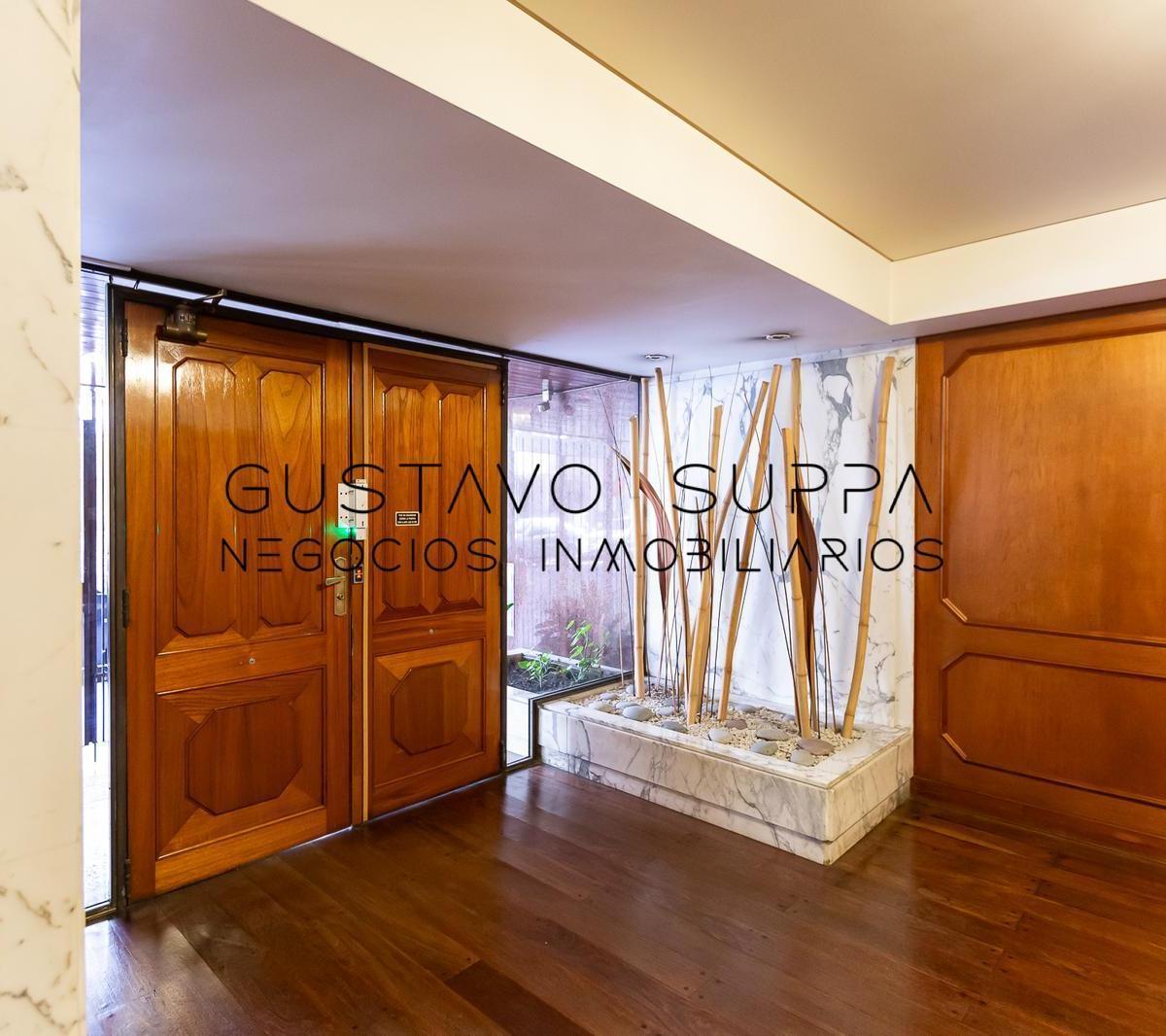 Hermoso Piso de 4 Ambientes con Dependencia, Escritorio, Baulera y Cochera 3