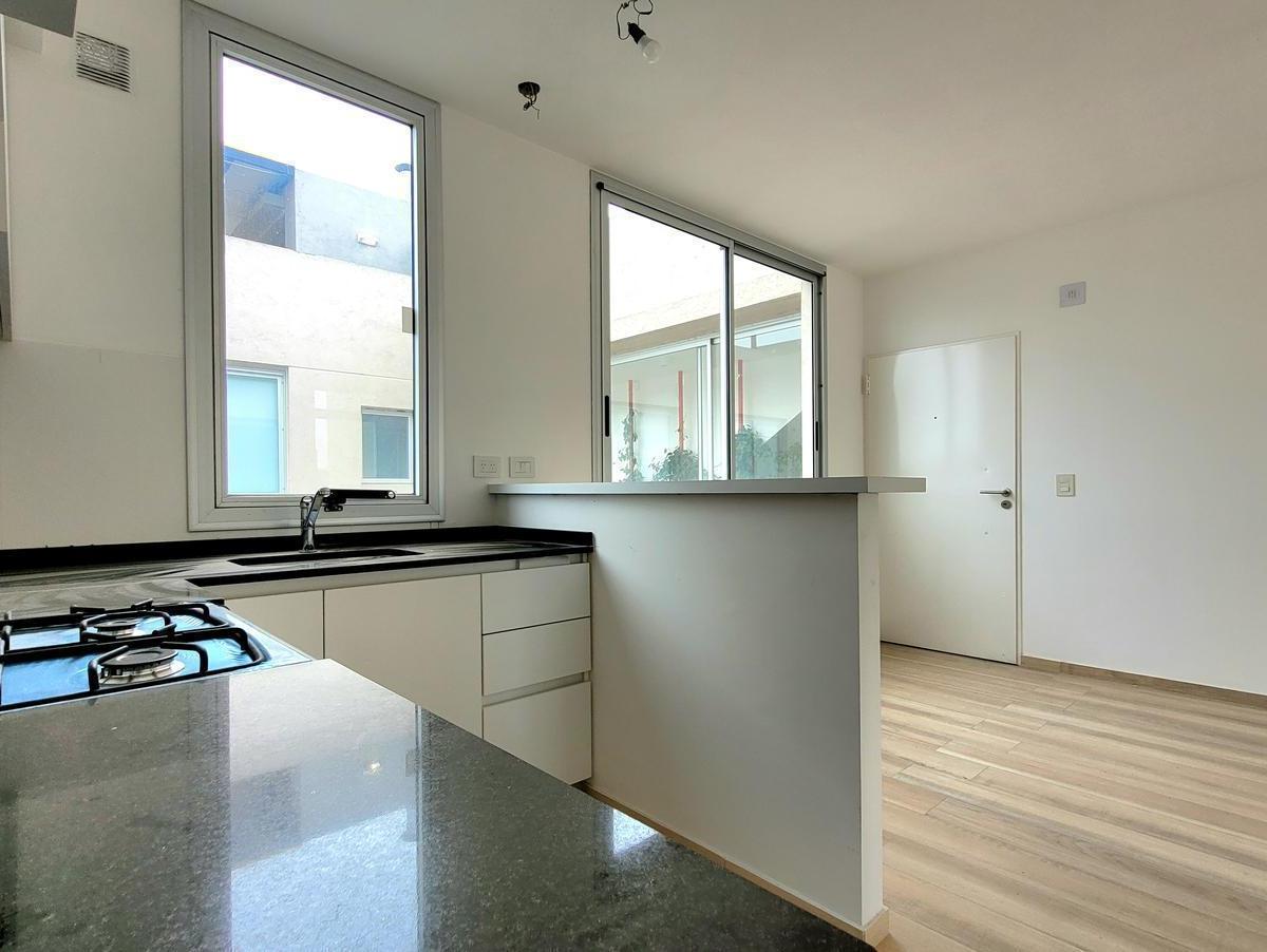 Venta Departamento en Villa Devoto 3 Ambientes con Terraza Propia 1