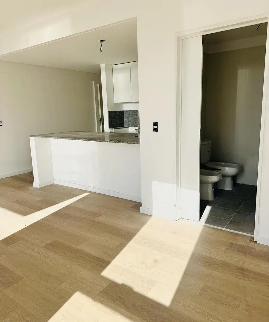 VENTA DEPARTAMENTO MONOAMBIENTE EN CHACARITA CON BALCÓN 5