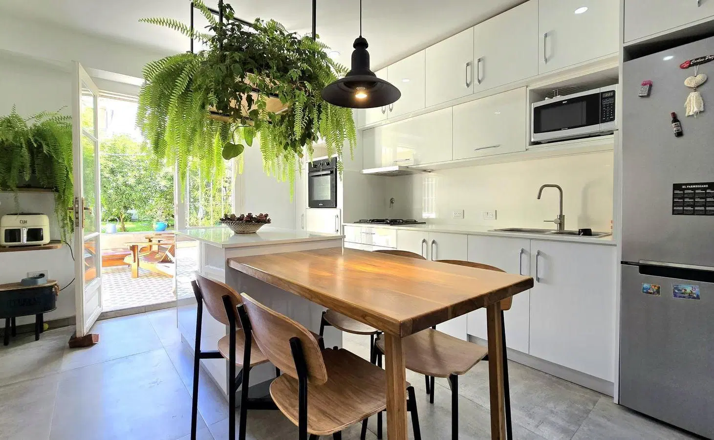 VENTA 3 AMBIENTES CON COCHERA, PATIO Y QUINCHO 3